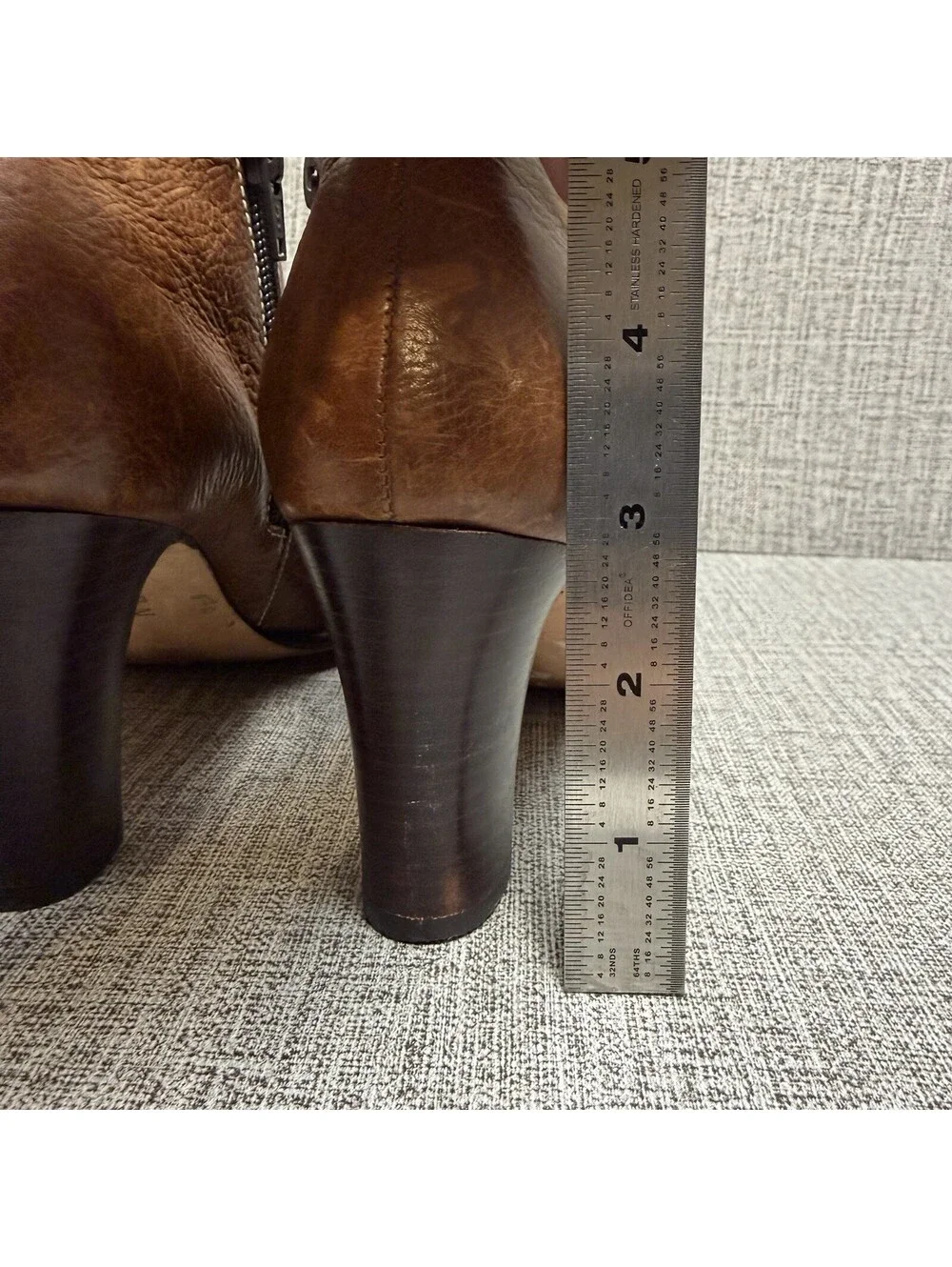 RALPH LAUREN Boots Womens Sz 7.5 Brown Leather Lenora Zip Ankle Heels BRAZIL